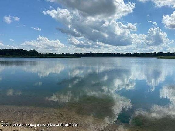 5th image of 3585 Harmon Rd