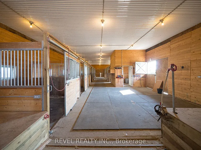 413 Ellis Ave — Photo 35