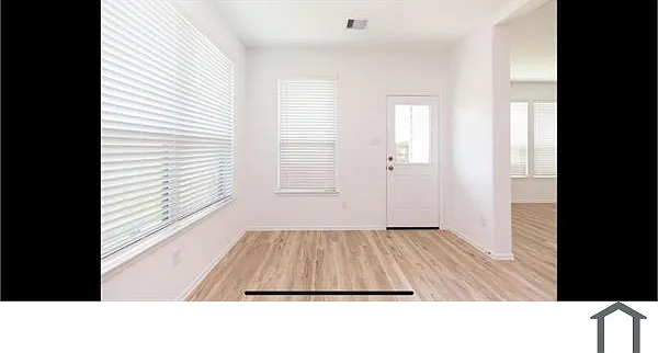 19044 Pinewood Grove Trl — Photo 10