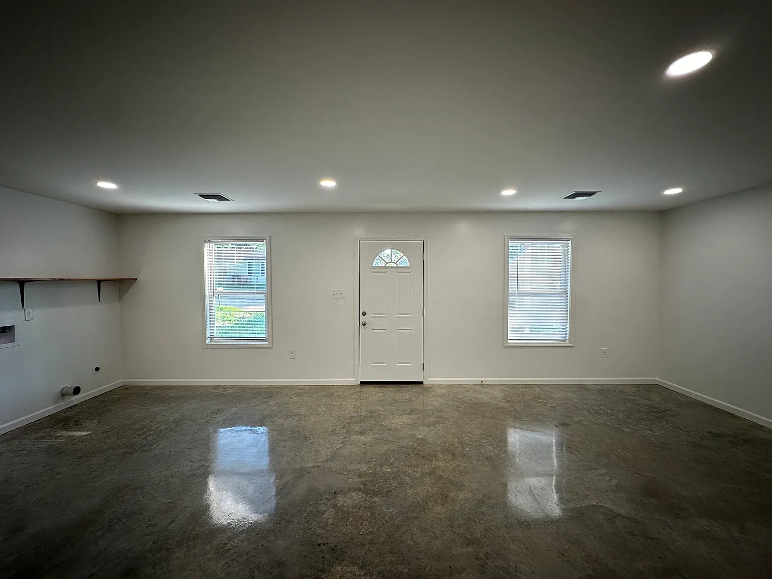 3 bed, 1100 sqft, $1,395 — Photo 4