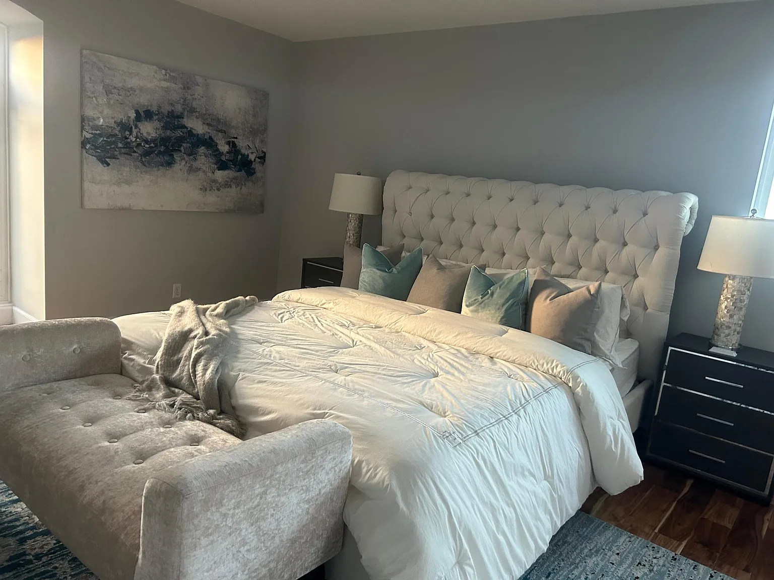 1 bed, 300 sqft, $899 — Photo 4