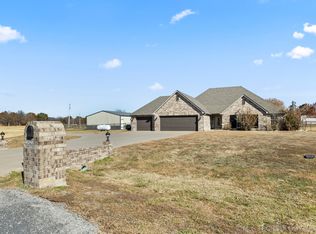 12501 Amling Dr, Oologah, OK 74053