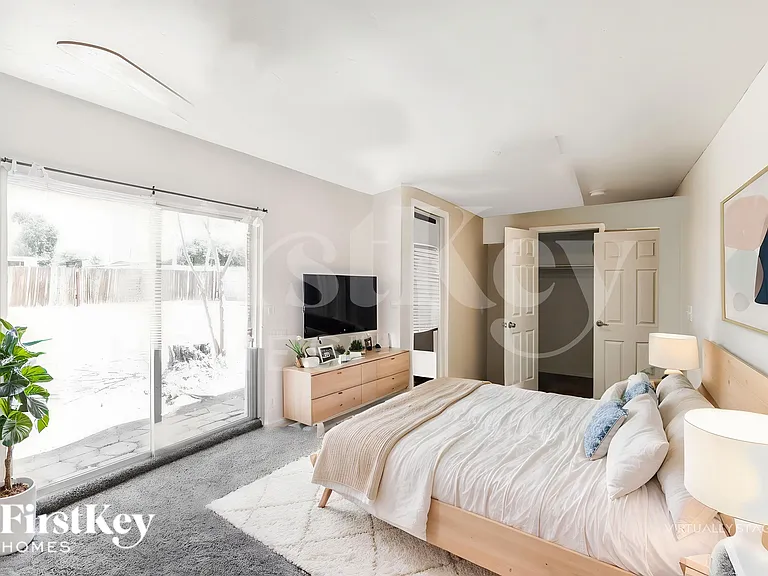 1124 W Cinnabar Ave — Photo 12