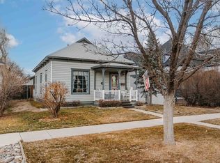 839 N 1st St, Montrose, CO 81401