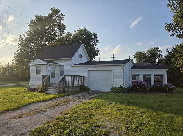 307 W Railway St, Huxley, IA 50124