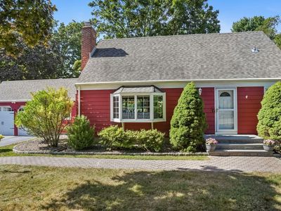 321 Old Tavern Road, Orange, CT, 06477