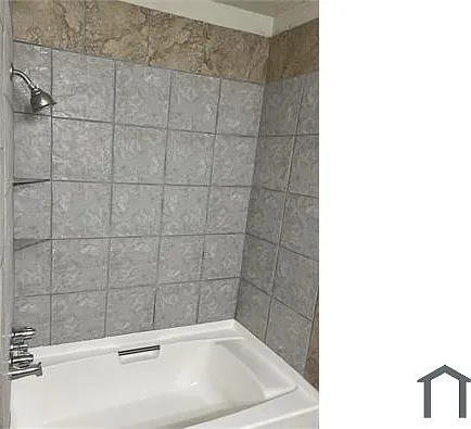 3380 Dickinson St #D — Photo 3
