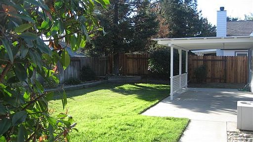 4th image of 226 Cinnamon Dr