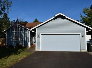 9825 Oak Ln SW, Lakewood, WA 98499
