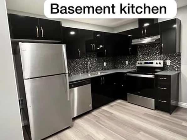 1936 160th St SW #Basement, Edmonton, AB T6W 4X6