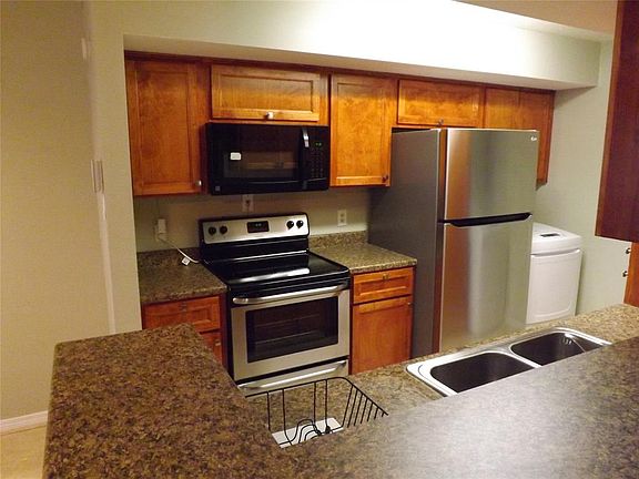 3rd image of 6633 W Airport Blvd APT 1207