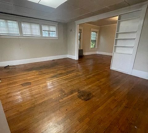2nd image of 151 Oak St #11272750