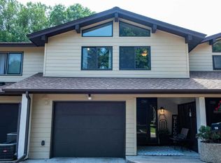 1736 McKnight Rd N #29, Saint Paul, MN 55109