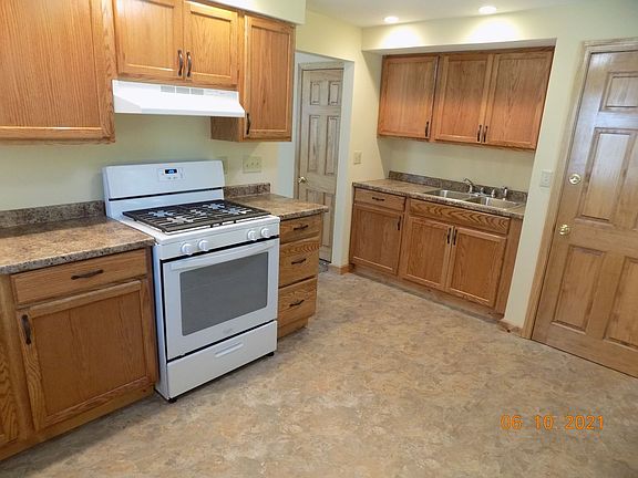 4th image of 807 Adams St #B