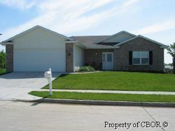 2nd image of 2300 Silver Leaf Ct