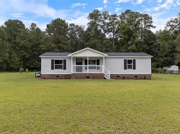 3400 Dandelion Ln, Fayetteville, NC 28306