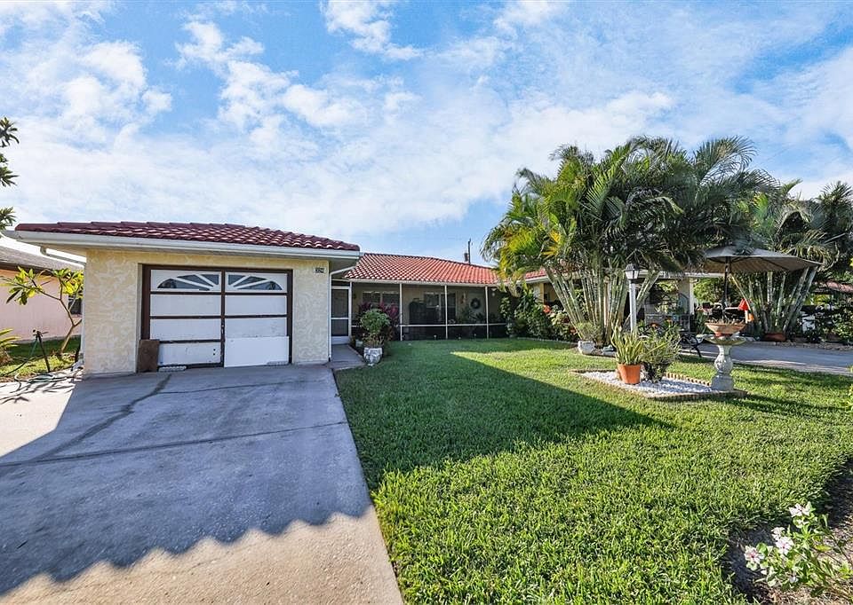 1st image of 324 Ortiz Blvd