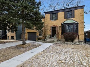 1850 N Neva Ave, Chicago, IL 60707