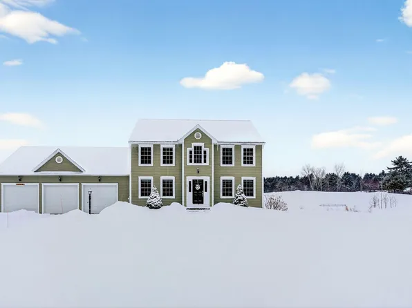 16 Norway Road, Gorham, ME 04038