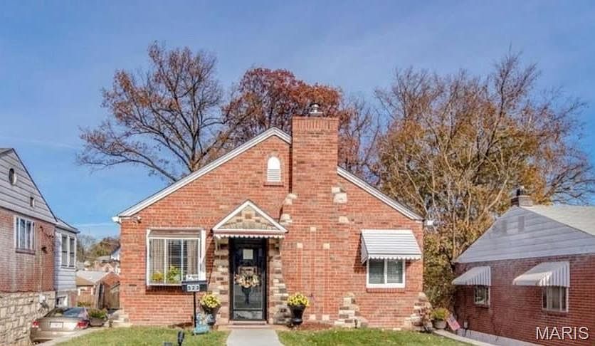 1st image of 523 Kingston Dr