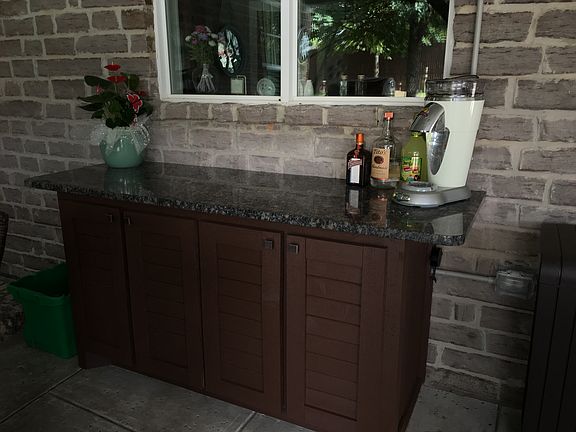 Covered patio buffet