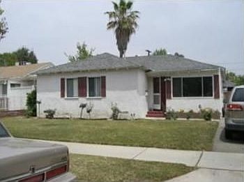 1st image of 6144 Goodland Ave