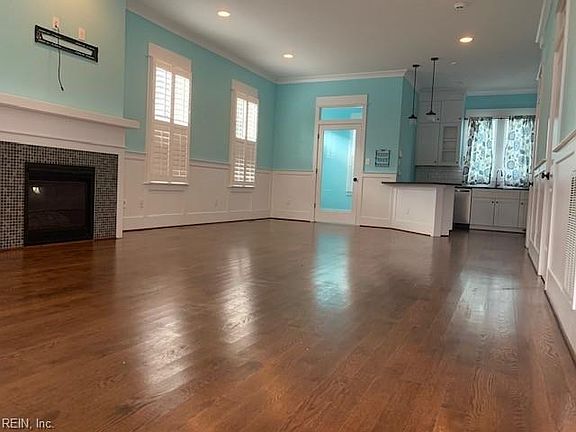 4th image of 4734 Willben St