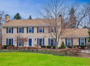 1440 E Fairy Chasm Rd, Bayside, WI 53217