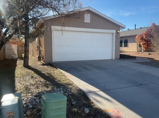 3752 Rancher Loop NE, Rio Rancho, NM 87144