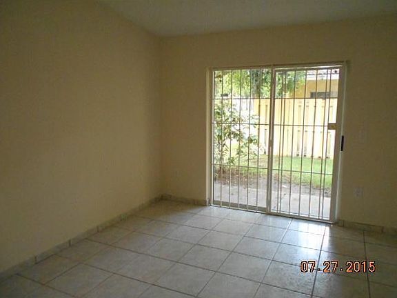 4th image of 6910 NW 166th Ter #1201