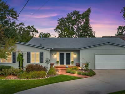 2820 Wall St, Keego Harbor, MI, 48320