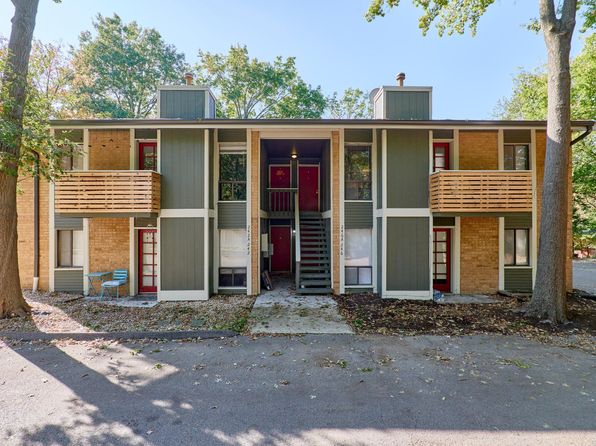 Kirkwood Forest Apartments, 551 S Clay Ave, Saint Louis, MO 63122