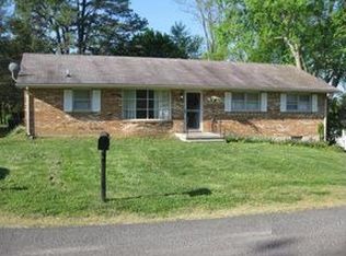 206 Bird St, Radford, VA 24141