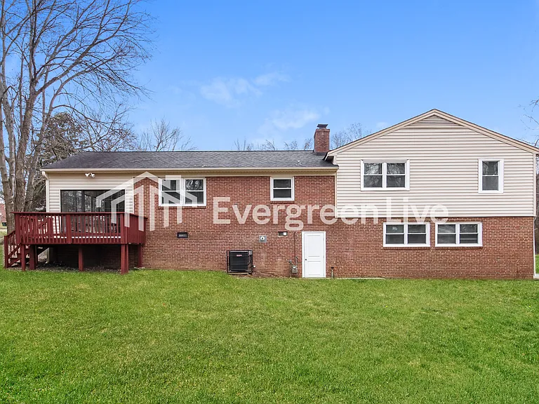 5426 Garden Lake Dr — Photo 20