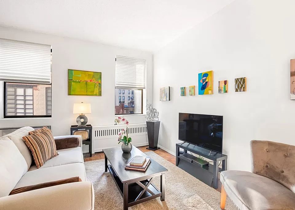 1st image of 52 E 78th St APT 6D