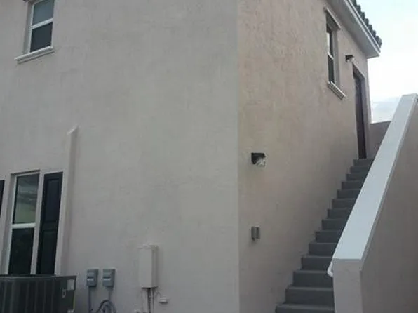 17070 SW 94th Ter, Miami, FL 33196