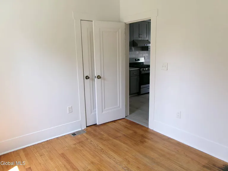 1338 Parkwood Blvd — Photo 12