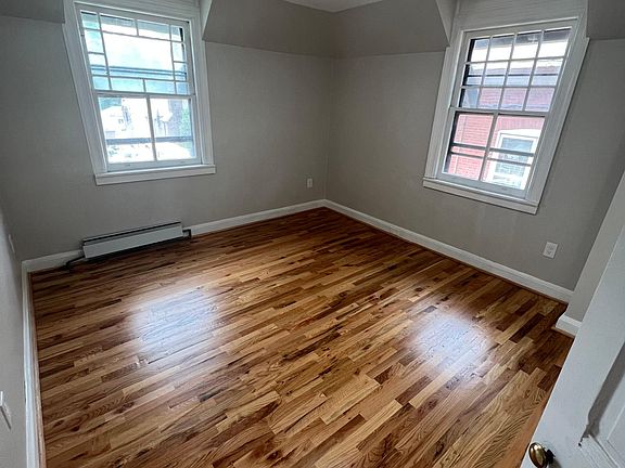 4th image of 1305 Pennsylvania Ave #6
