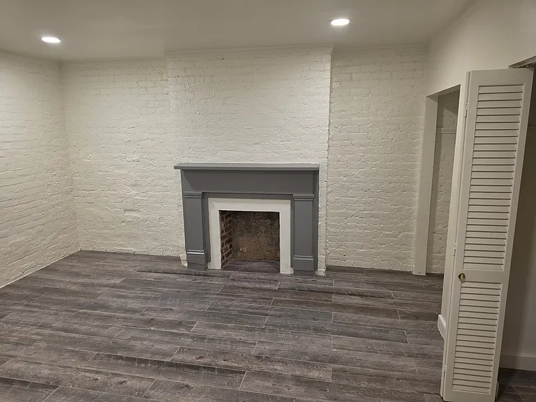134 S Adams St #C — Photo 6