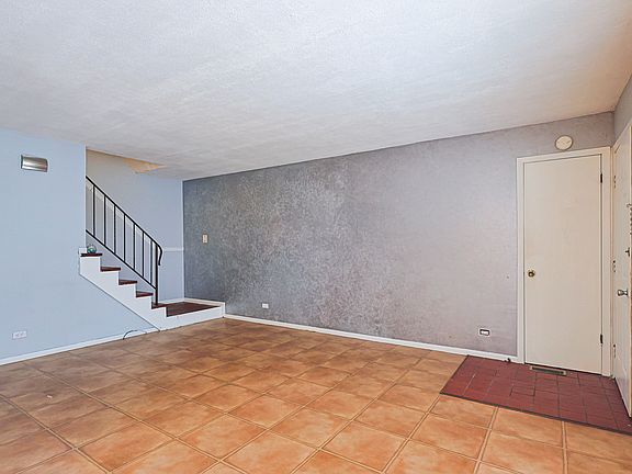 3rd image of 6254 Kit Carson Dr #6254