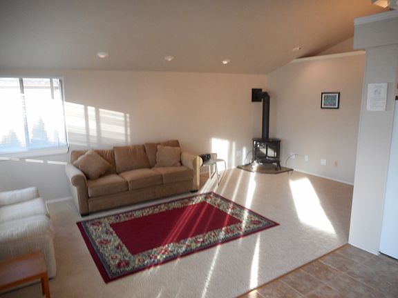 2nd image of 14107 Evergreen Way