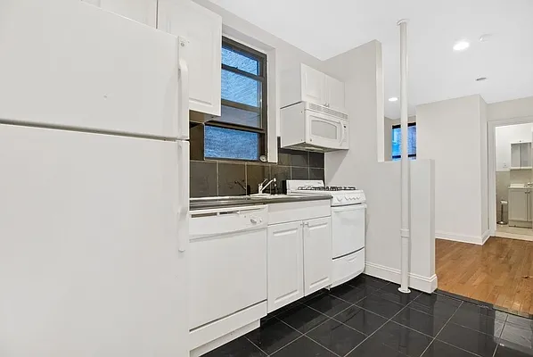 Rented by Creed Realty Group | media 13