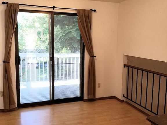 Eating space with slider to deck