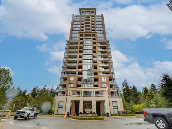 6823 Station Hill Dr #2001, Burnaby, BC V3N 0A9