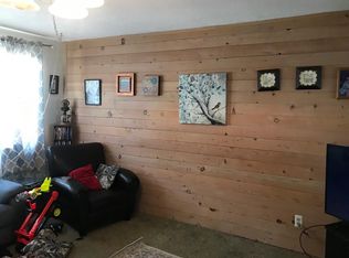 944 NE 11th St, Grants Pass, OR 97526