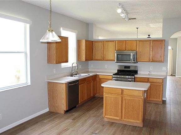 3rd image of 14508 Saint Georges Hill Dr