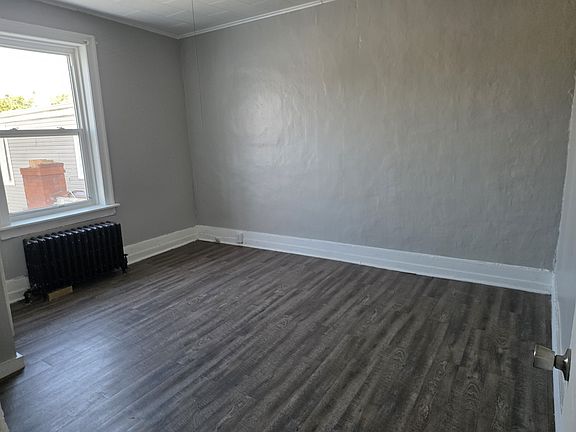 4th image of 80 Main St #1