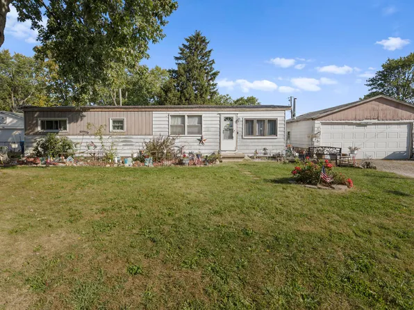 604 W Park St, Thomasboro, IL 61878