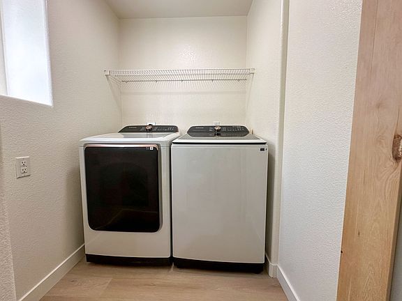 4th image of 5875 N Biscay St Unit C