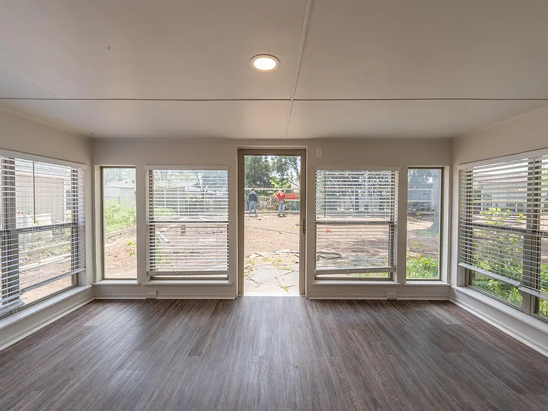 2214 Morgan Dr — Photo 18